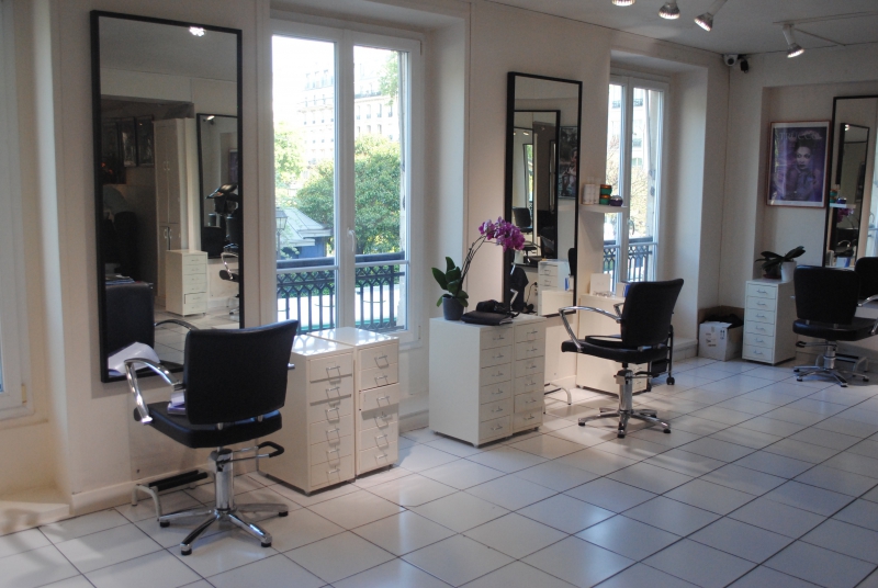 salon-coiffure-TOURETTE DU CHATEAU-min_floor-home-office-property-living-room-room-781228-pxhere.com